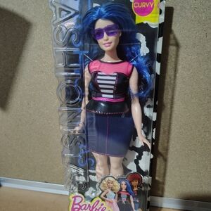 Barbie Fashionistas Doll Curvy Sweetheart Stripes